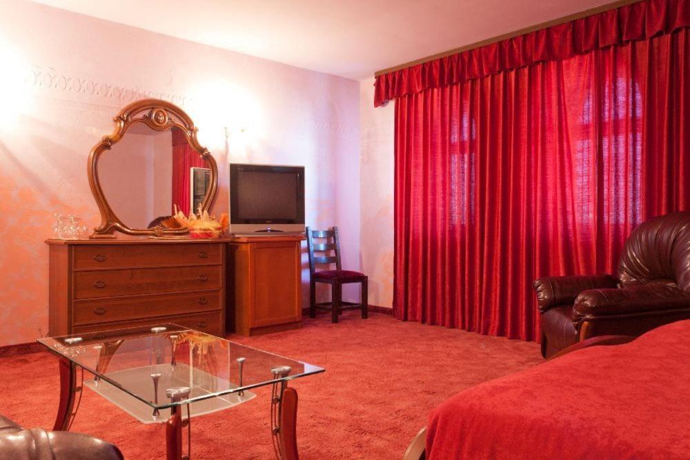 Kaloyanova Fortress Hotell Arbanasi Rom bilde
